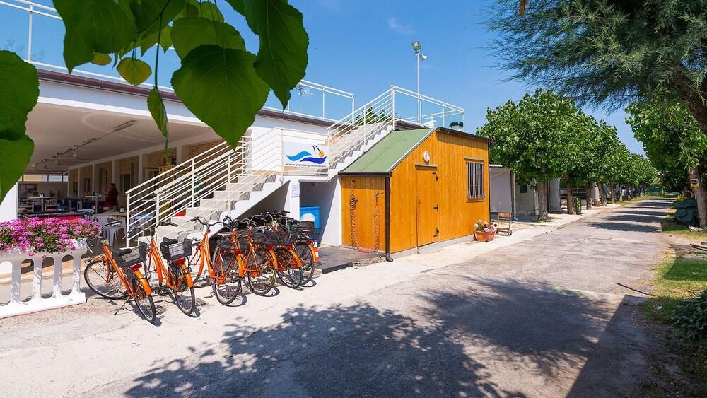 Camping Tre Archi Lido di Fermo Exteriör bild