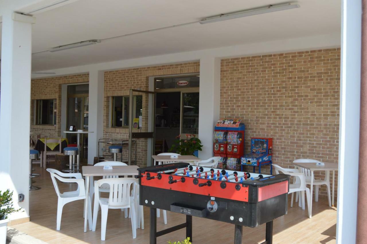 Camping Tre Archi Lido di Fermo Exteriör bild