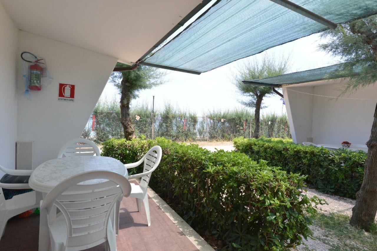 Camping Tre Archi Lido di Fermo Exteriör bild